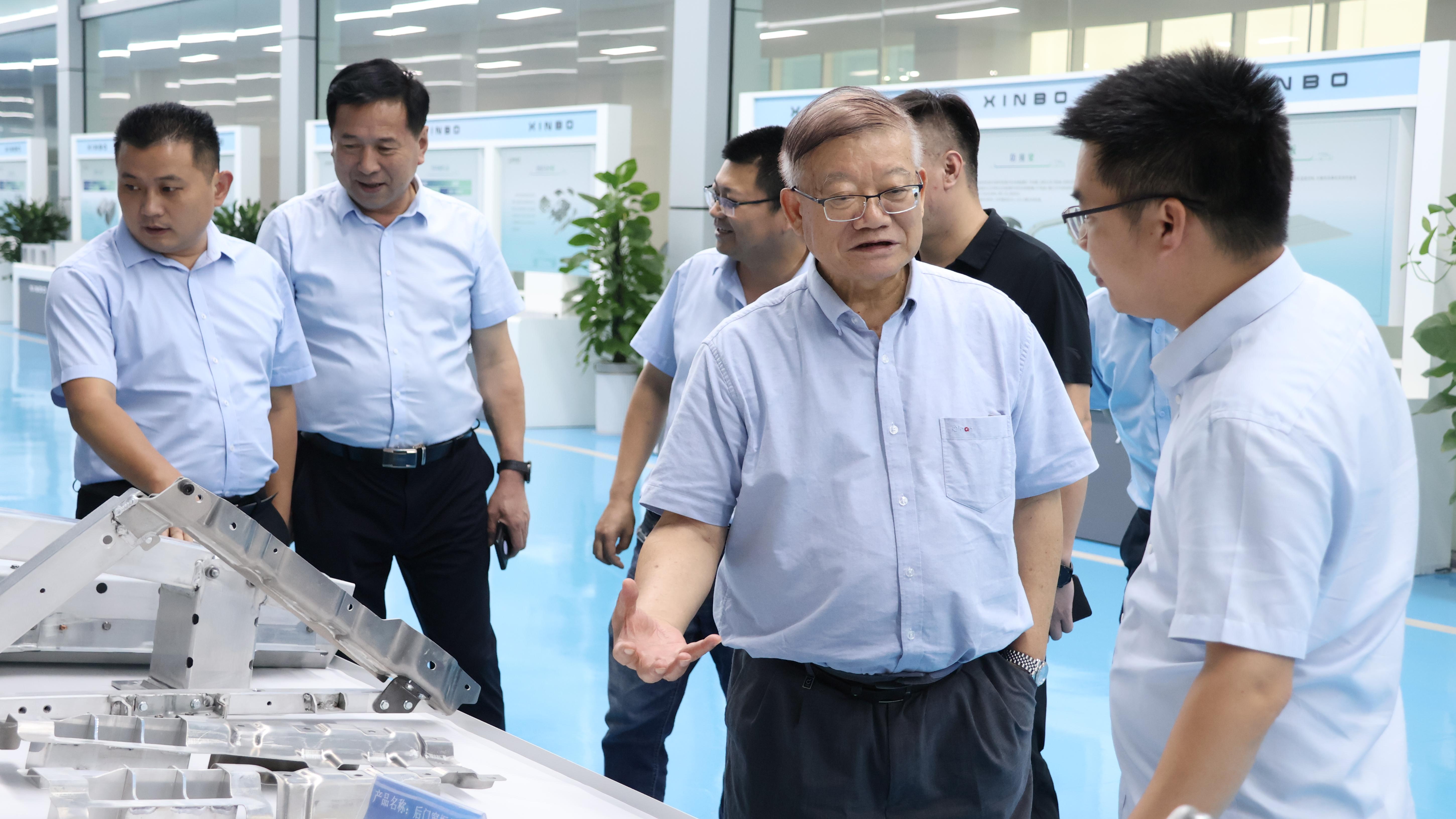 1757925082345531.jpg IMG_4076.JPG